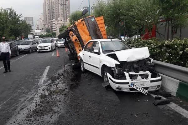 جانباختن ۵۴۹ نفر در تصادفات نوروزی؛ پیشبینی بار ترافیک سنگین در محورهای شمالی