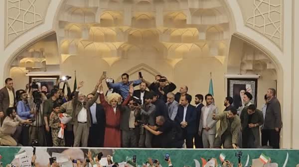 جلیلی: راهحل مشکلات کشور امتیازدهی به کشورهای بیگانه نیست!