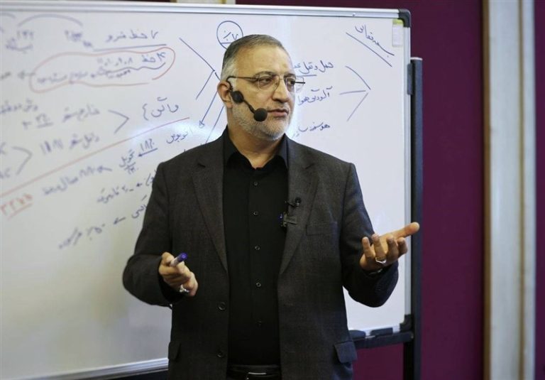 واکنش به تغییر شهردار تهران؛ “فیک نیوز” را جدی نگیرید