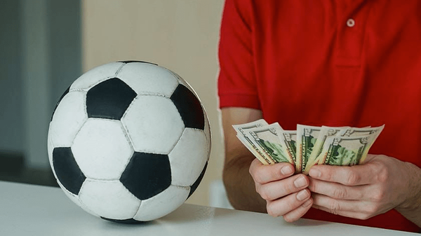 خالیفروشی یک ایجنت به باشگاه بزرگ لیگ برتری