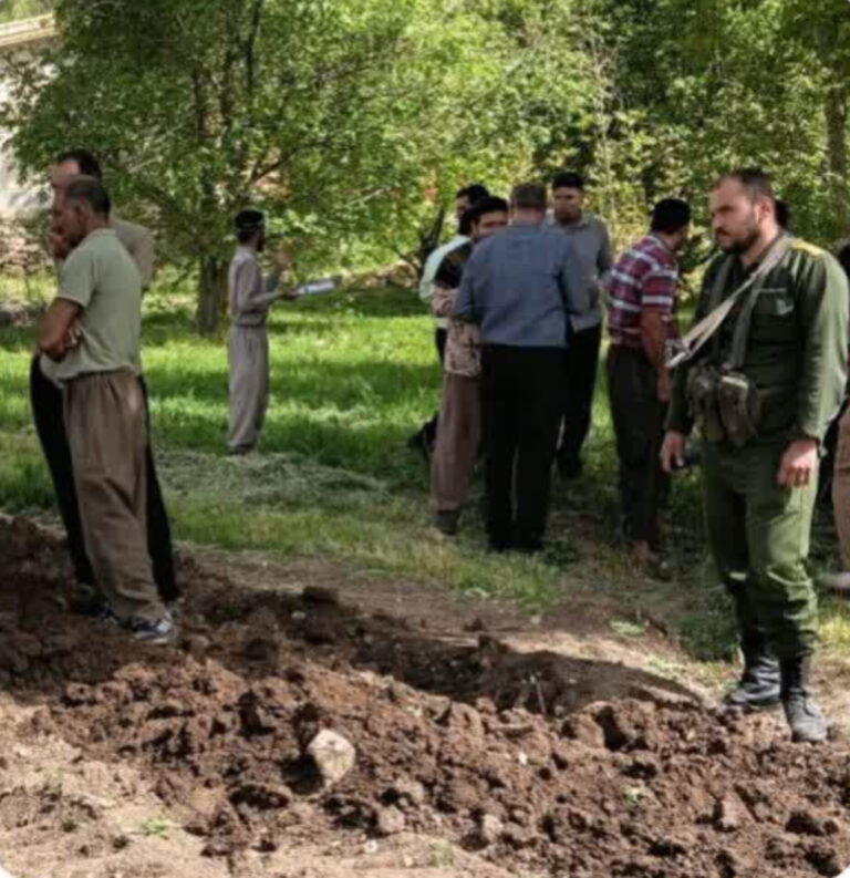امحای مزرعه کشت ممنوع در بخش گهواره